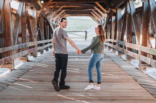 carousel-hero-element image-0